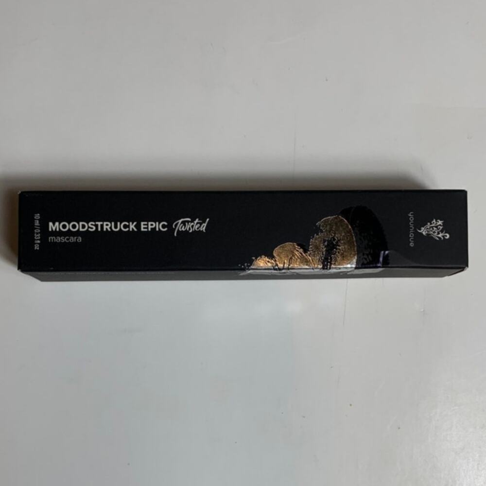 Younique Moodstruck Epic Twisted Mascara Color TEAL Beauty Fairycore Goblincore